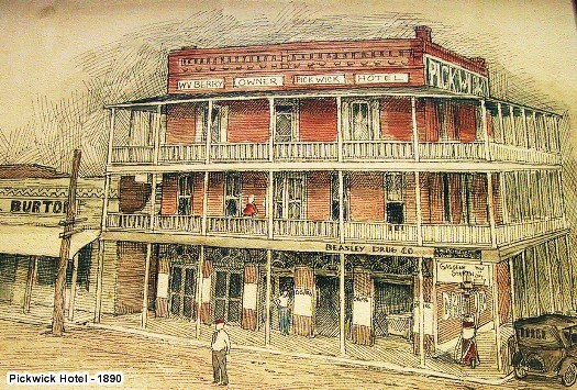 Pickwick Hotel - 1890 - Crockett, TX